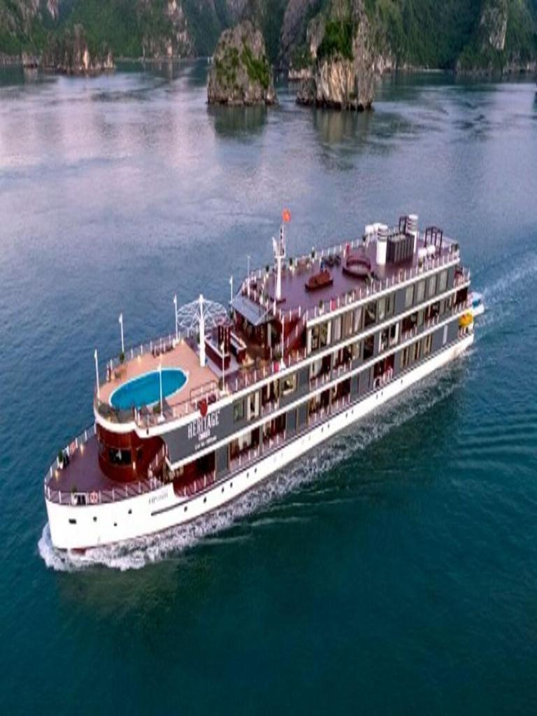 Du thuyền 5 Sao - Lan Hạ Đẳng cấp sang trọng