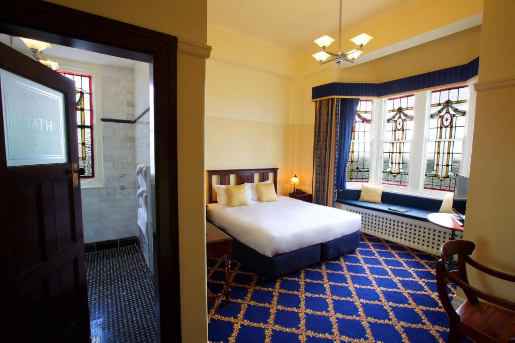 Carrington Hotel photo 1