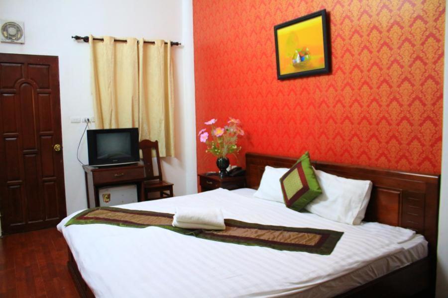 Двухместный (Улучшенный двухместный номер с 1 кроватью), Hoan Kiem Lake Hotel