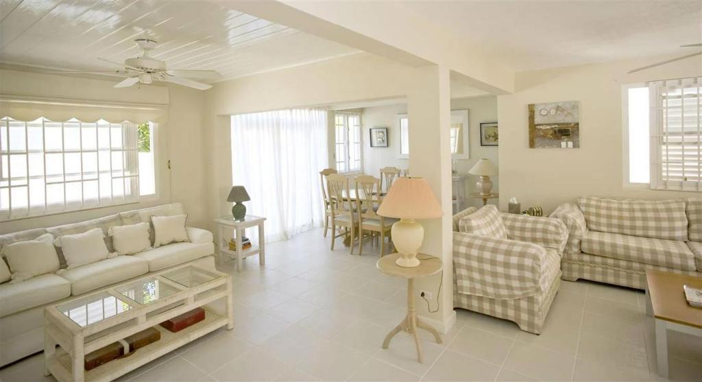 This enchanting 3 bedroom, 2 bathroom townhouse is nestled mere moments away fro photo 4