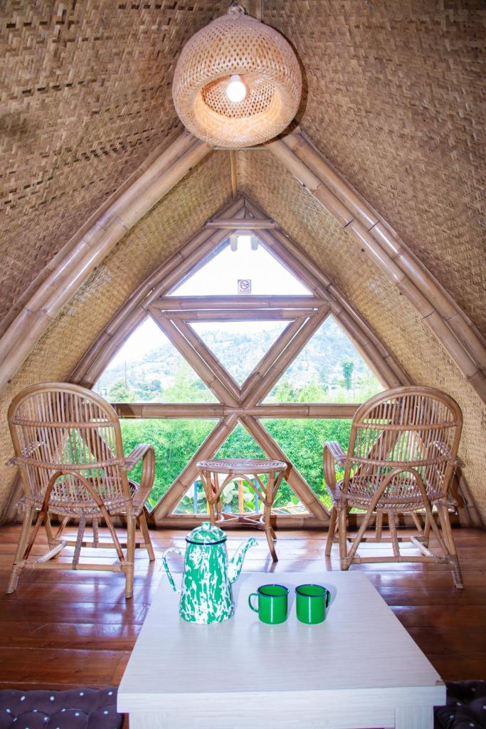 Villa ChavaMinerva Bambu - Lembang photo 4