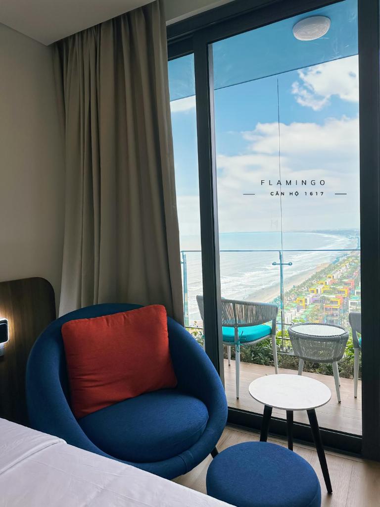 IB 1617 FLAMINGO HẢI TIẾN