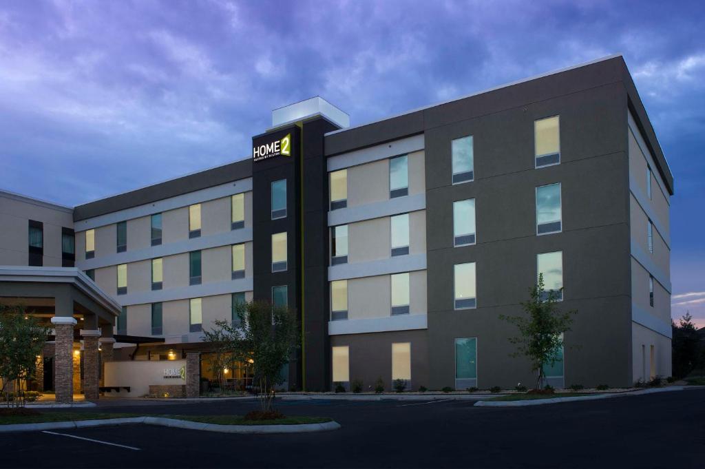 Home2 Suites by Hilton Hattiesburg image