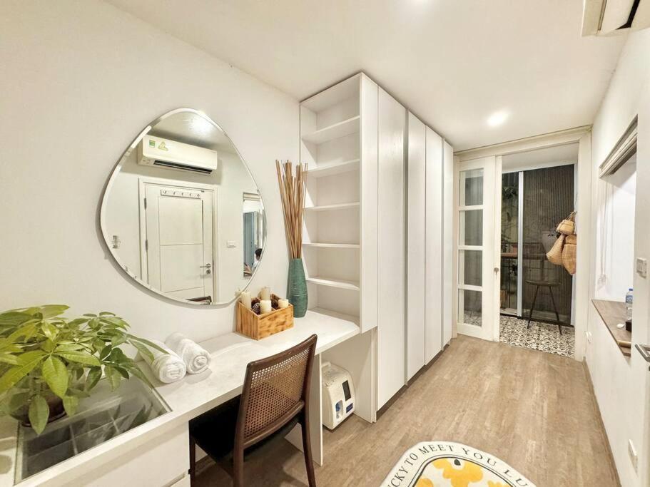 Stylish &Modern home-Super location-Hoan Kiem lake