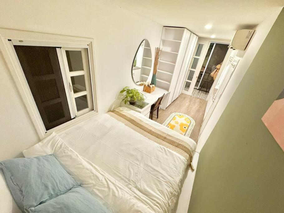 Stylish &Modern home-Super location-Hoan Kiem lake
