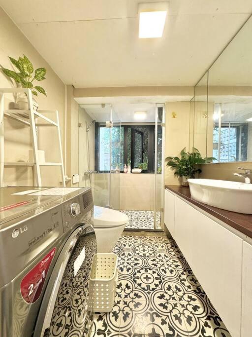 Stylish &Modern home-Super location-Hoan Kiem lake