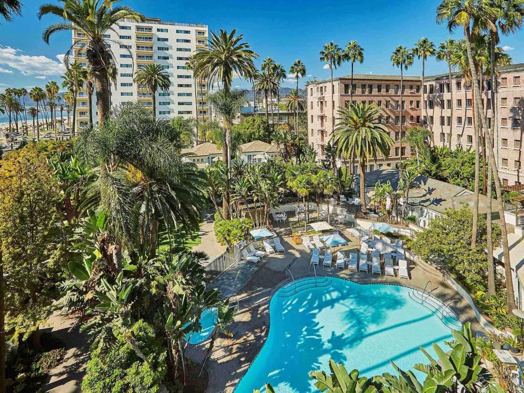 Fairmont Miramar Hotel image