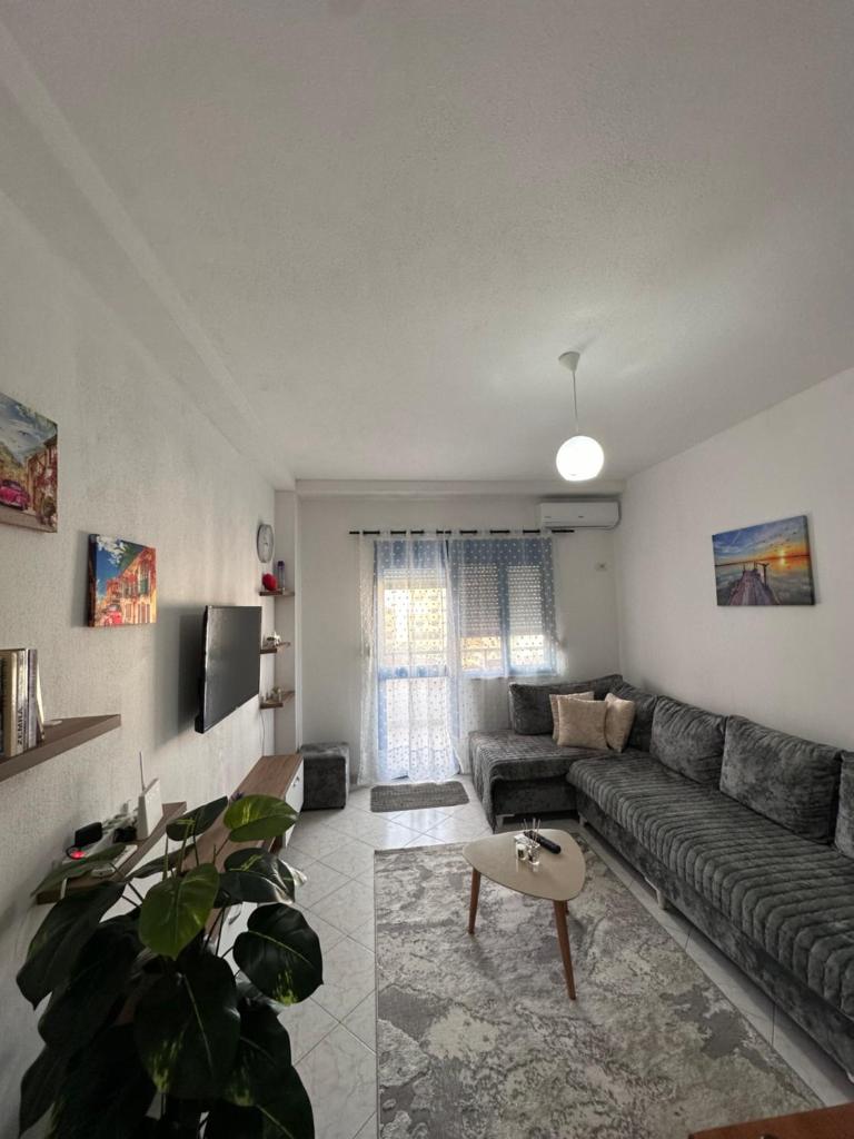 Summer Apartment photo 1