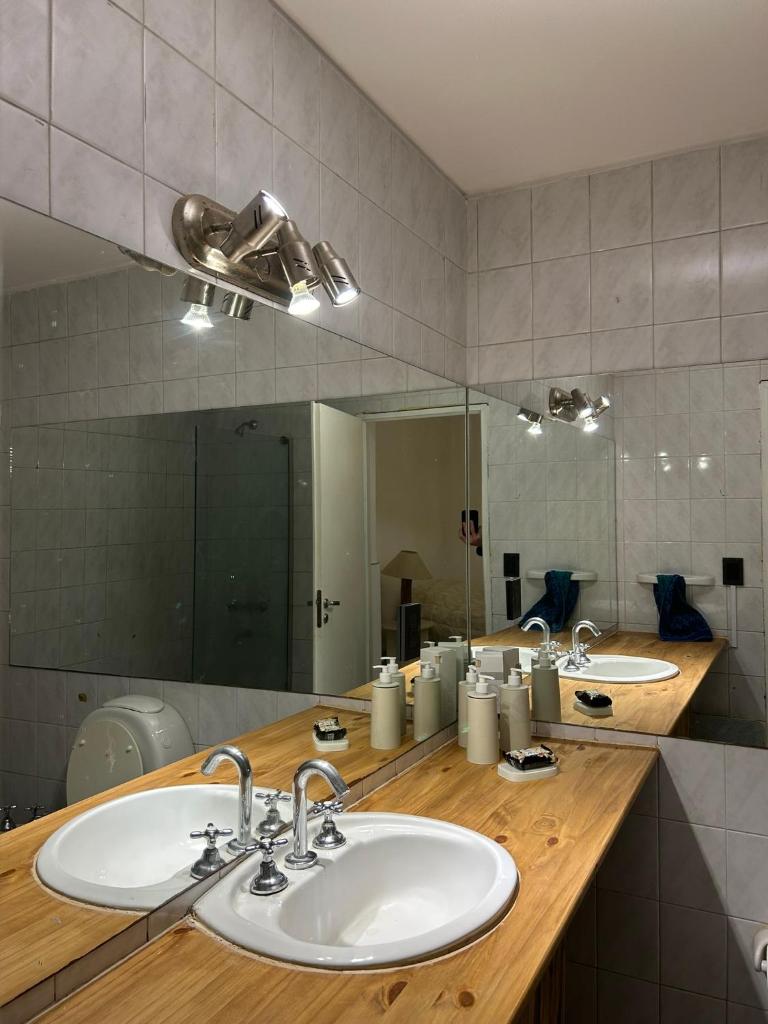 Espacioso apartamento con patio en Barrio Bombal de ciudad de Mendoza photo 3