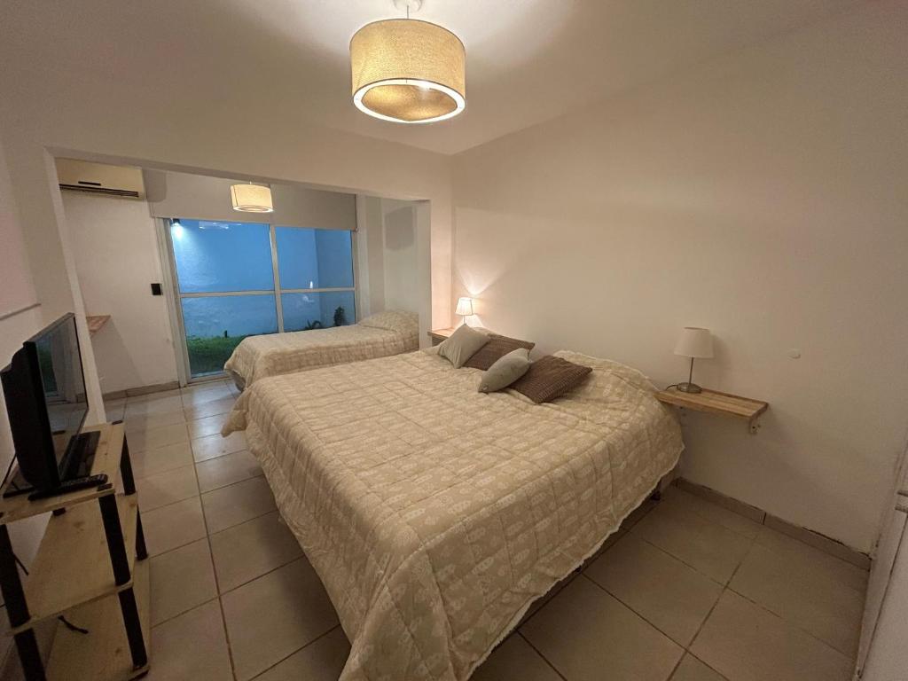 Espacioso apartamento con patio en Barrio Bombal de ciudad de Mendoza photo 4