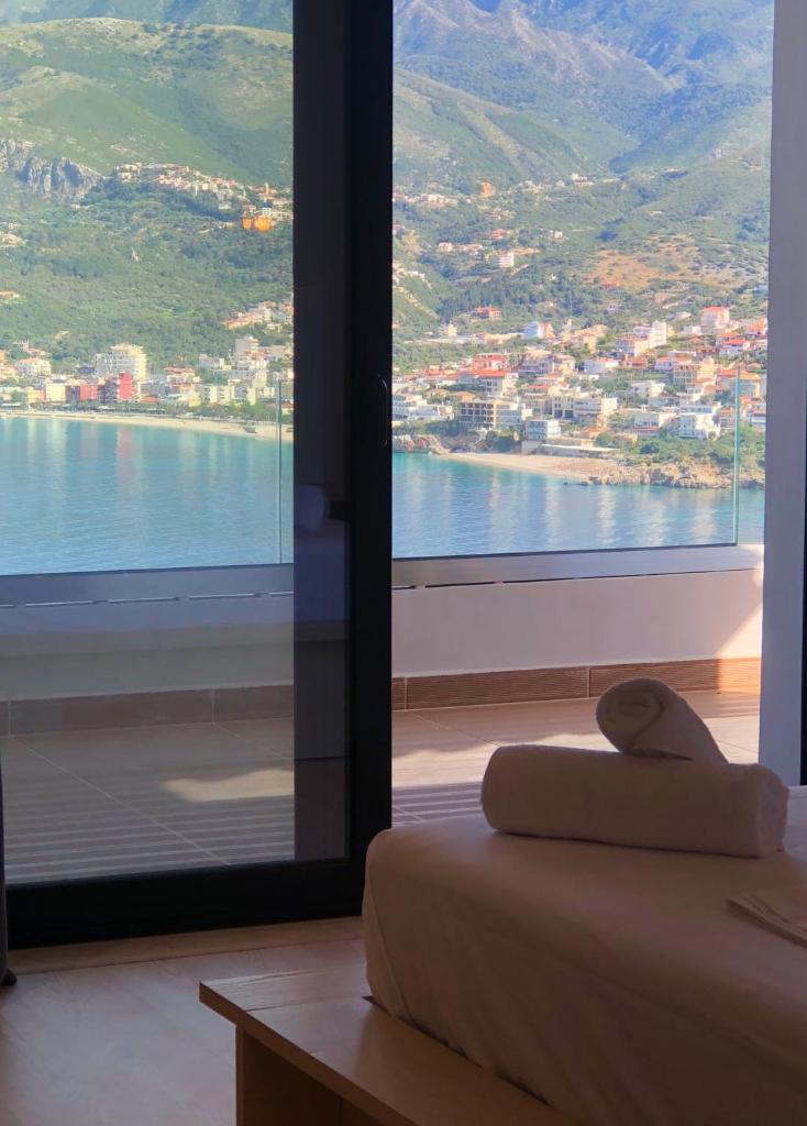 Anassa Suites
