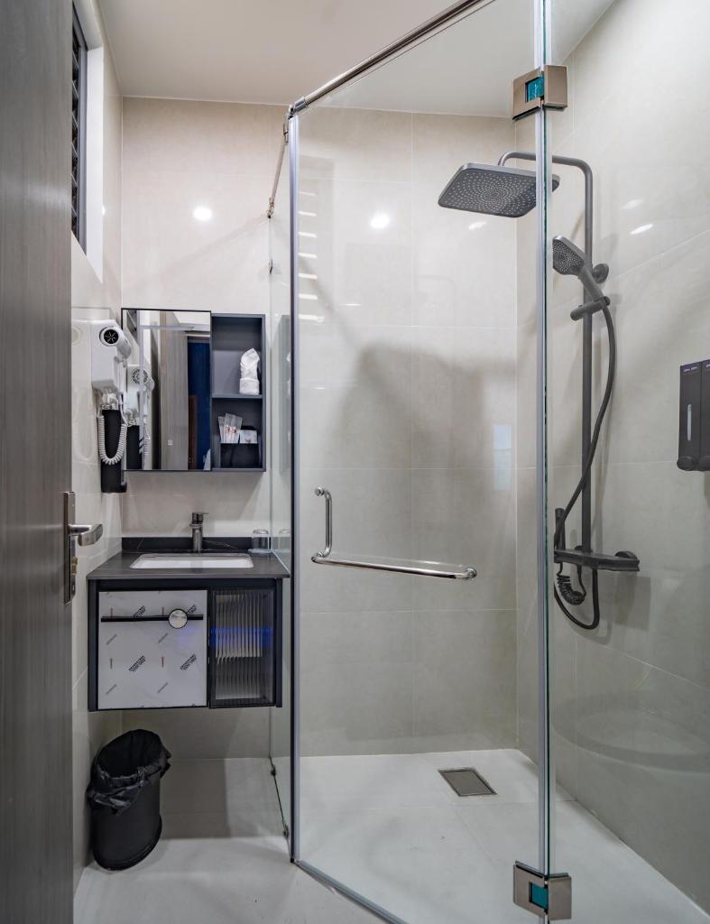 Chiic House 6 - Khách sạn tình yêu