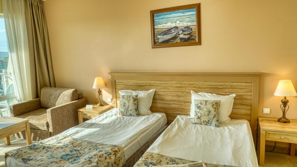 DIT Evrika Beach Club Hotel - All Inclusive - Tap to explore photos