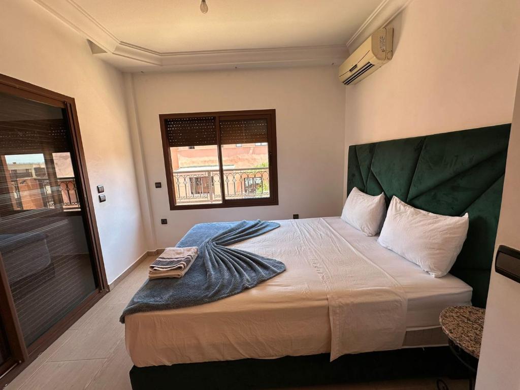 APPARTEMENT JAWHARA HIVERNAGE - Tap to explore photos