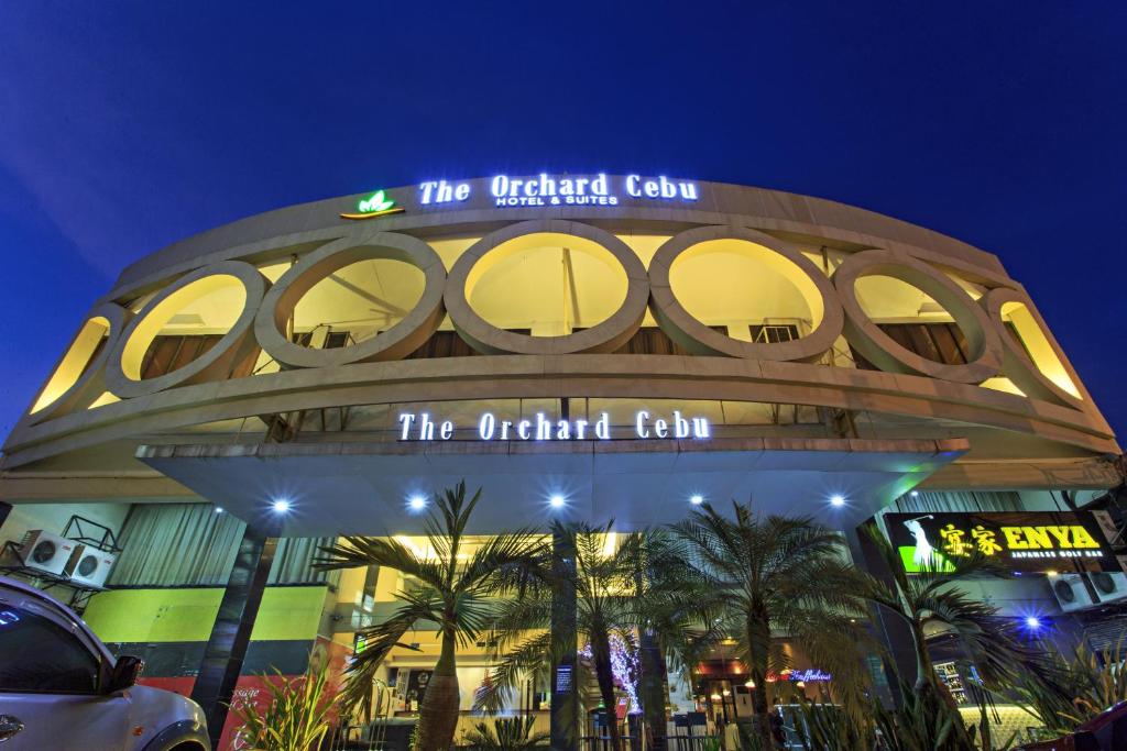 The Orchard Cebu Hotel & Suites photo 4