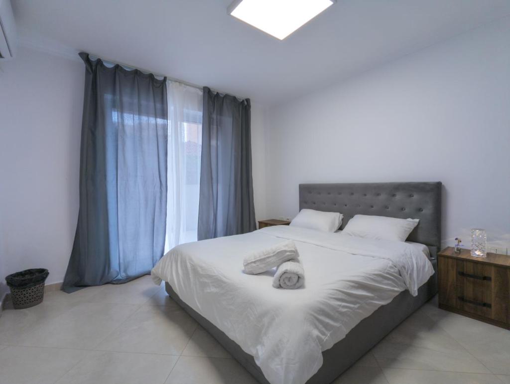 Center Luxury Rooms photo 3