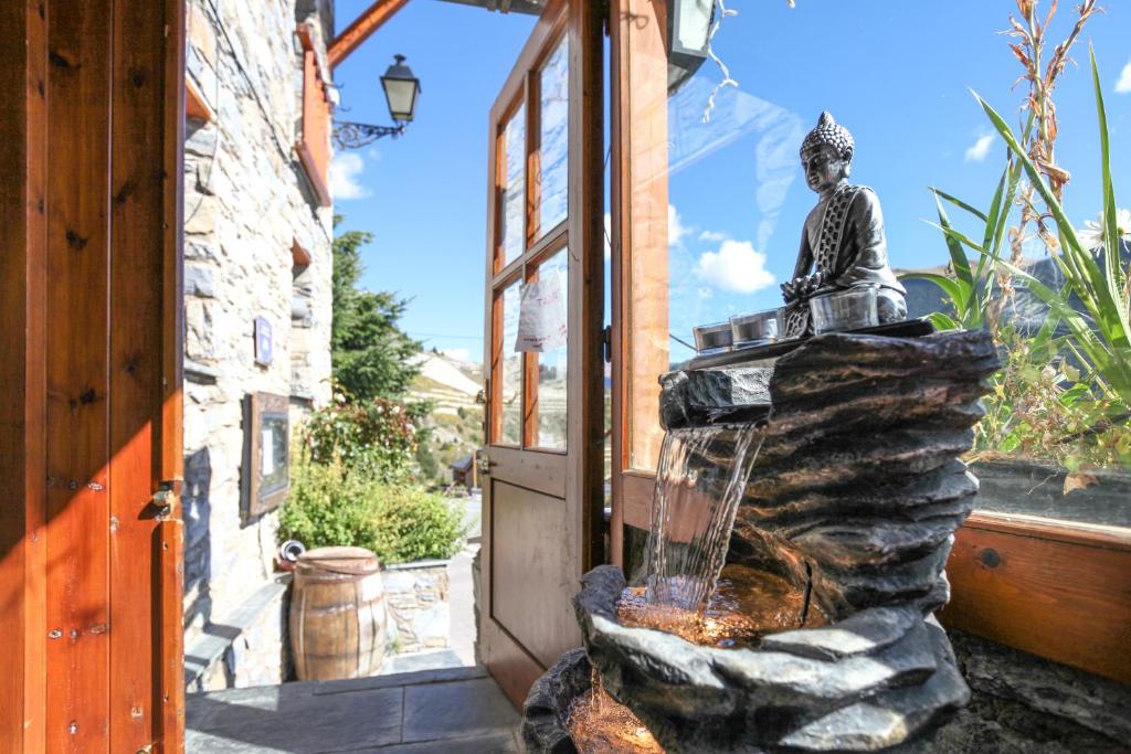 {
  "en-gb": "Casa Rural Restaurant Borda Patxeta"
} photo 2