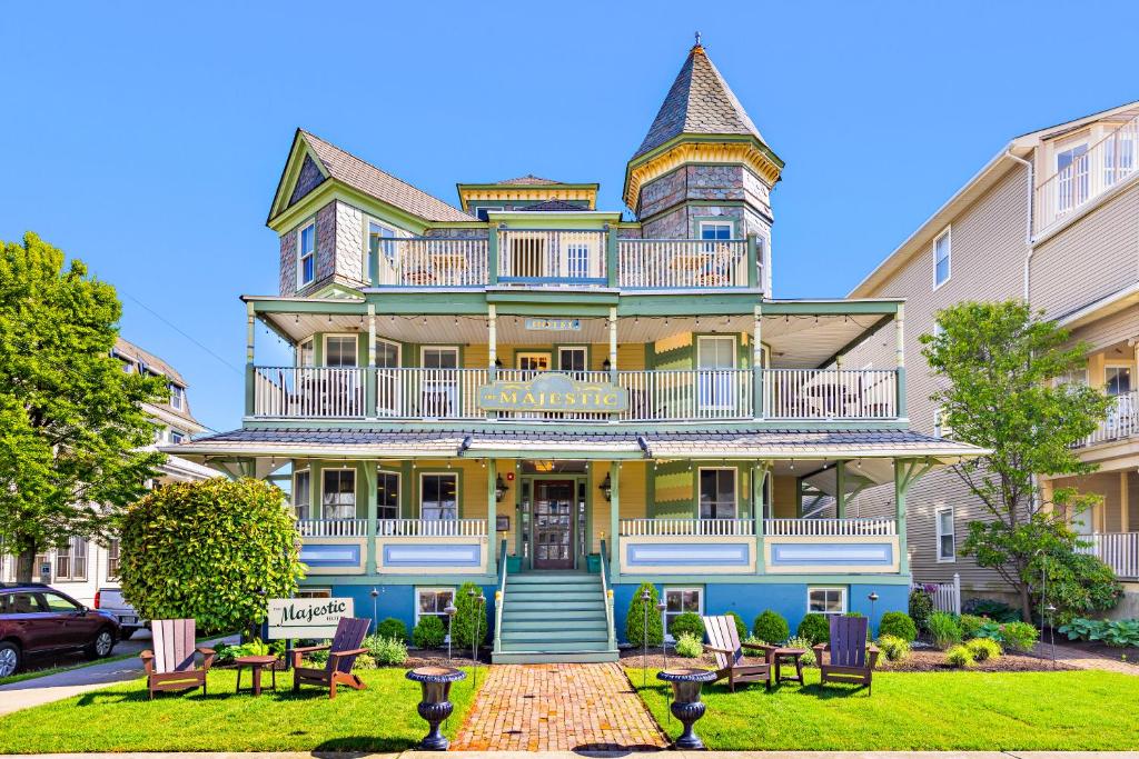Majestic Hotel image