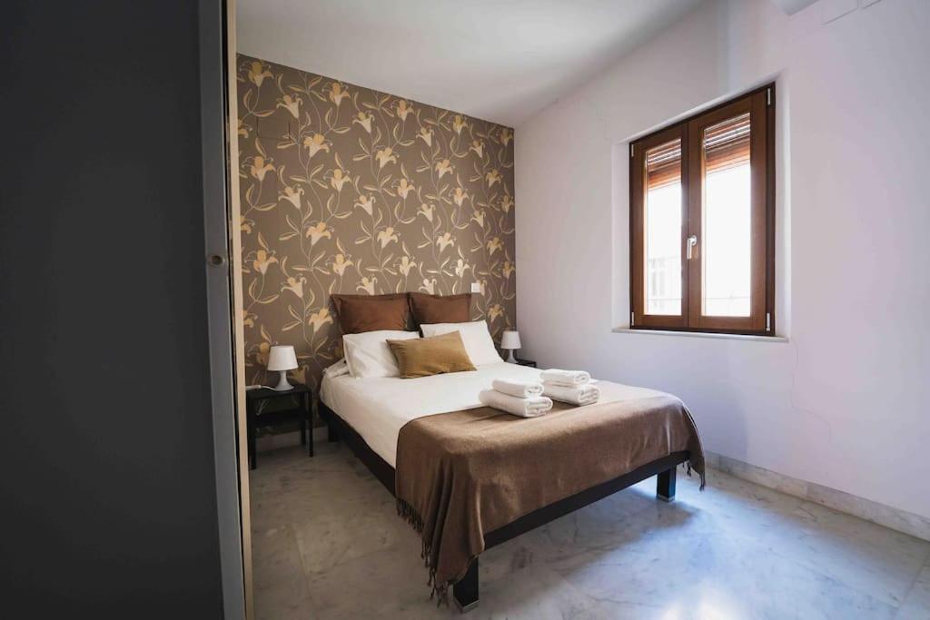 Atico con terraza privada cerca de la catedral