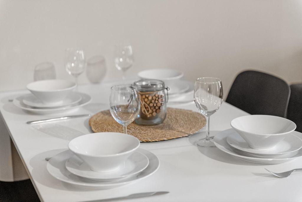 Forenom Serviced Apartments Oslo Nobel - Tap to explore photos