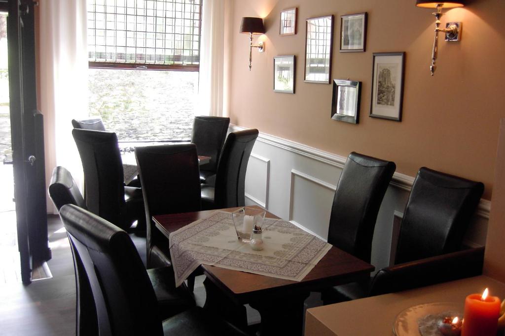 Hotel-Café-Burg Stahleck photo 2
