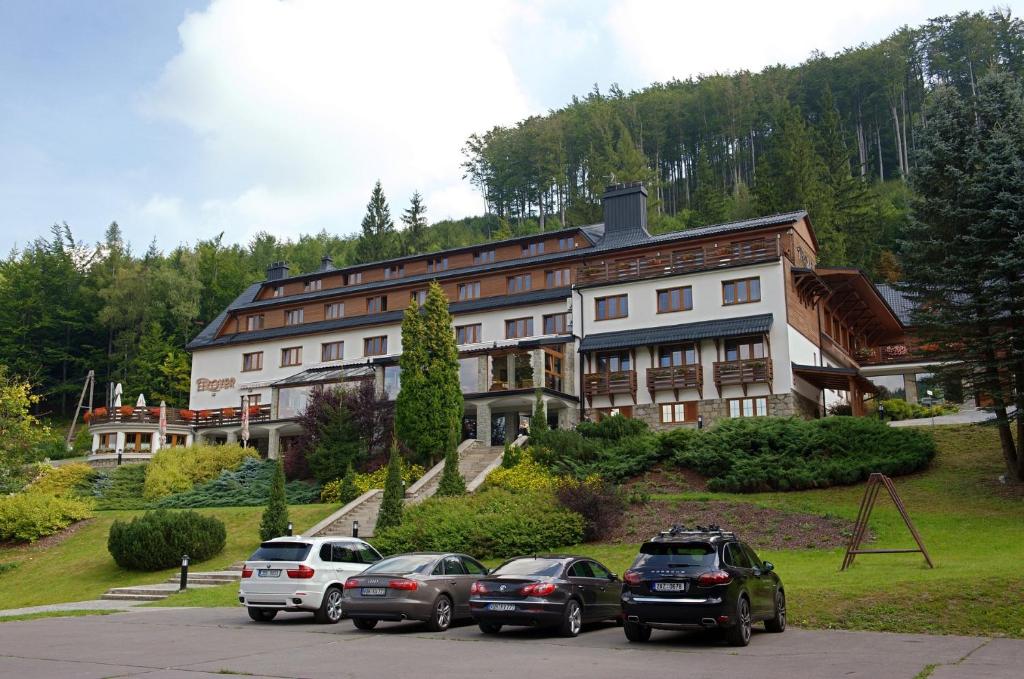 Hotel Troyer