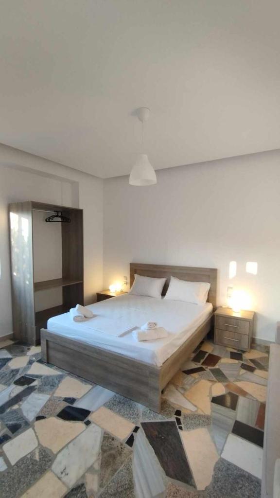 Tsikas Rooms 1