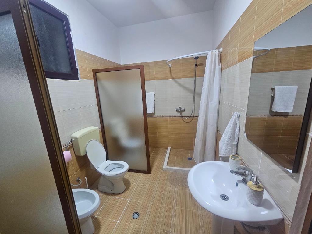 Rooms For Rent photo 3