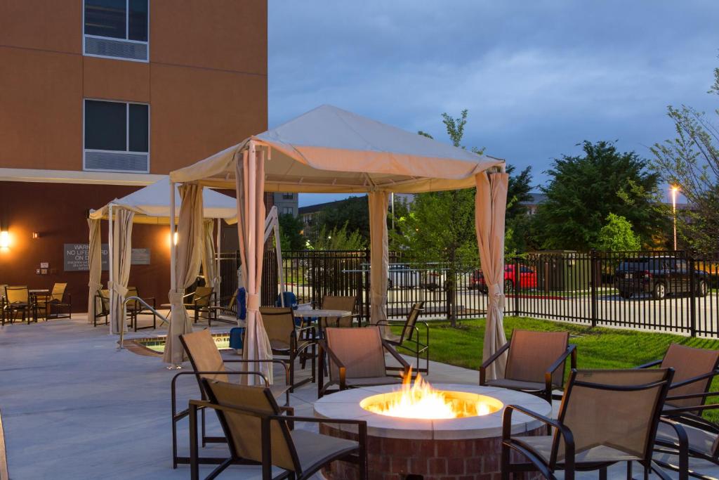 Cambria Hotel Plano - Frisco photo 3