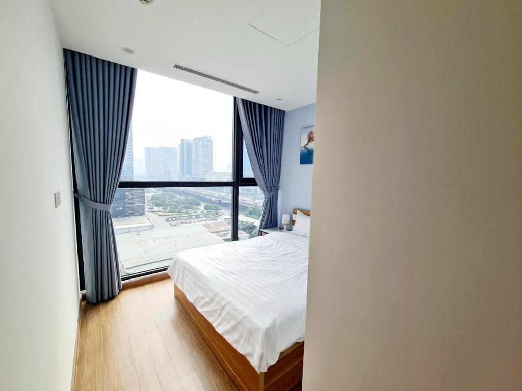 Luxhousing Vinhomes Skylake