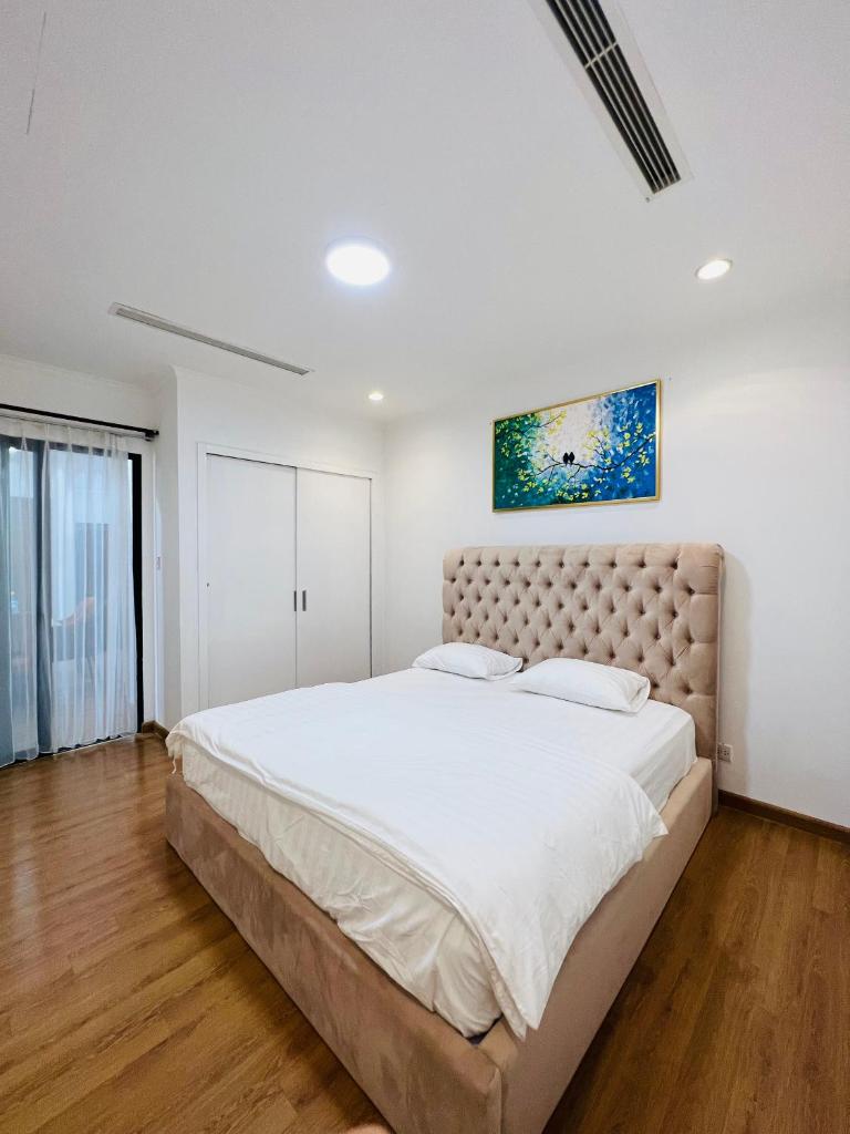 Vinhomes Royal City - Friendly Home - Apartment by Sunhouse Land