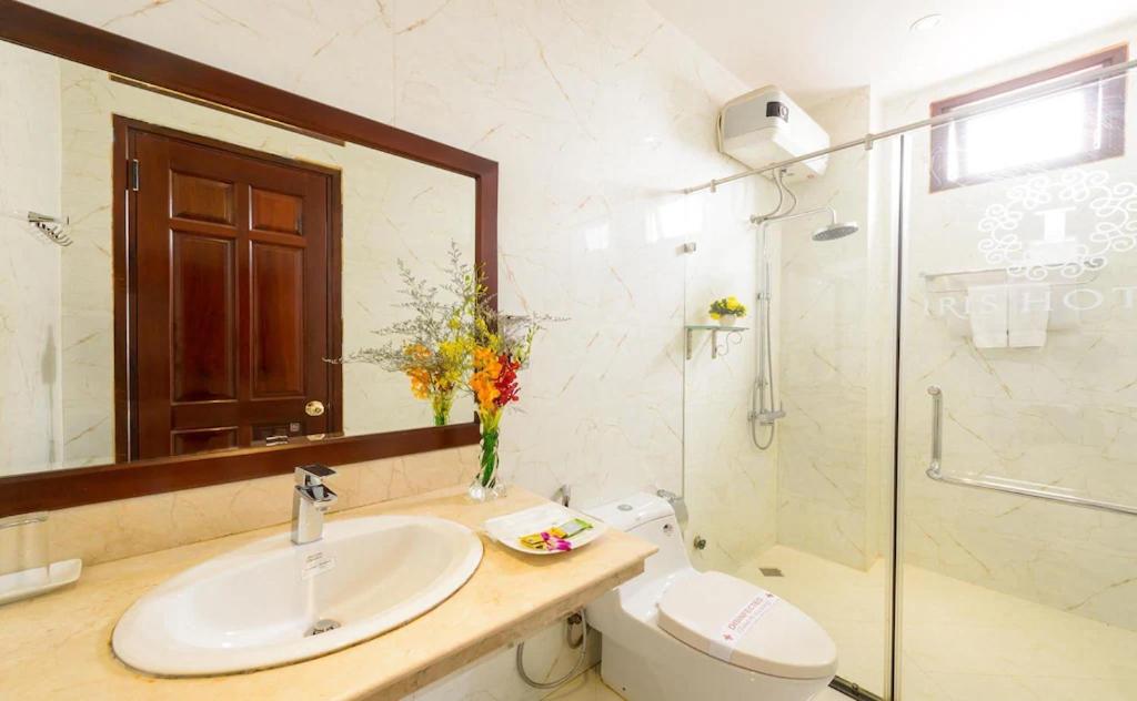 Iris Hotel ĐN - by BAY LUXURY