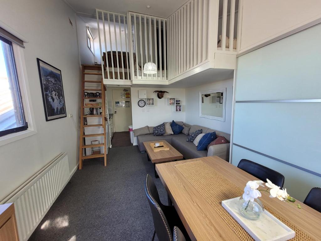 Shamrock Apartment 9 - Mount Hotham photo 1