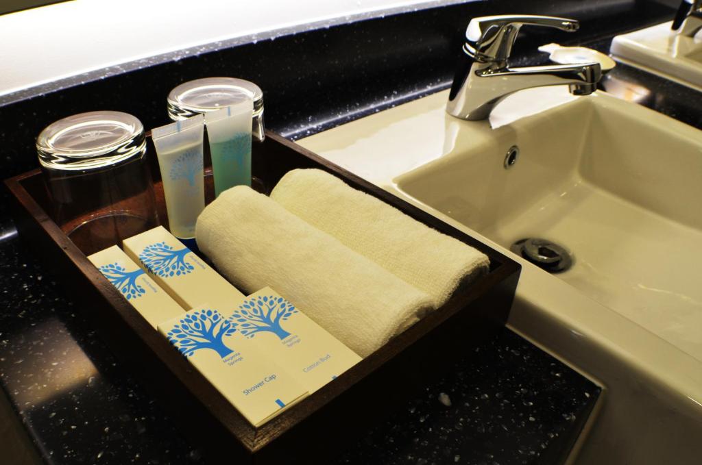 Двухместный (Улучшенный номер с кроватью размера 