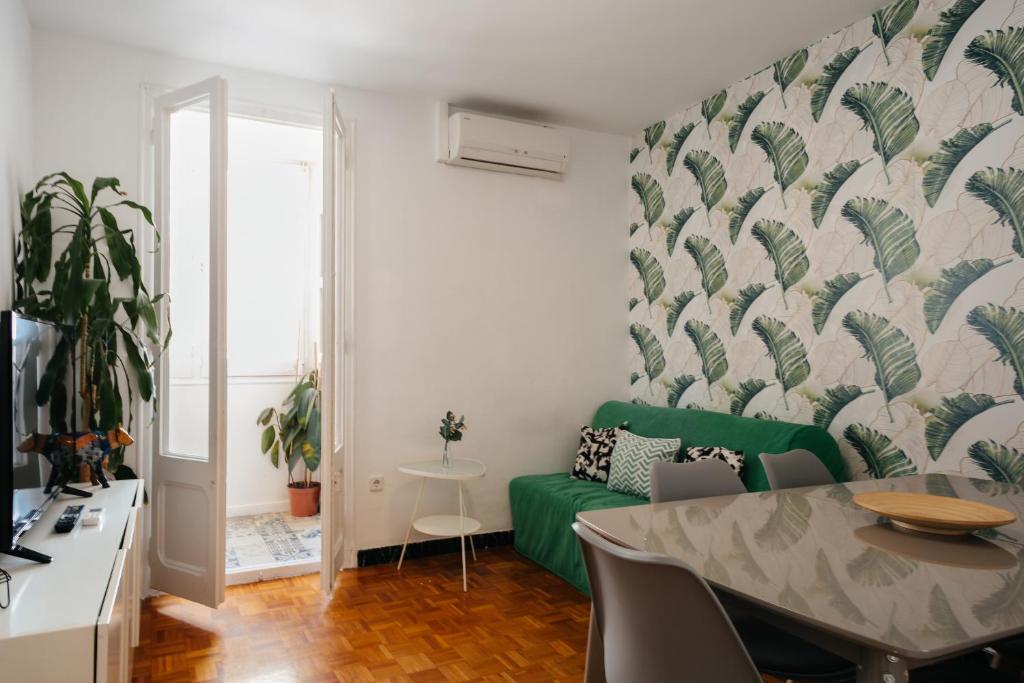 Nice Apartment, Barcelona