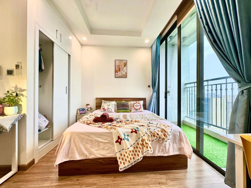 Luxurious Getaway At Vinhomes