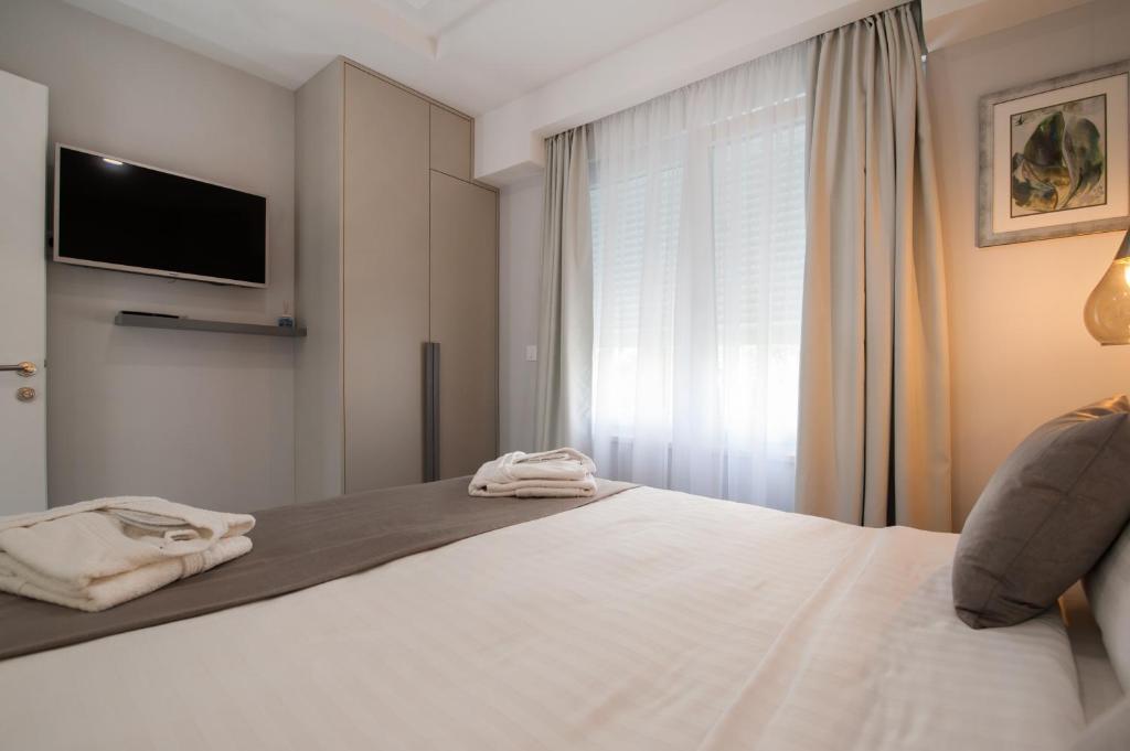 Luxury Apartment Galant 2 - Tap to explore photos
