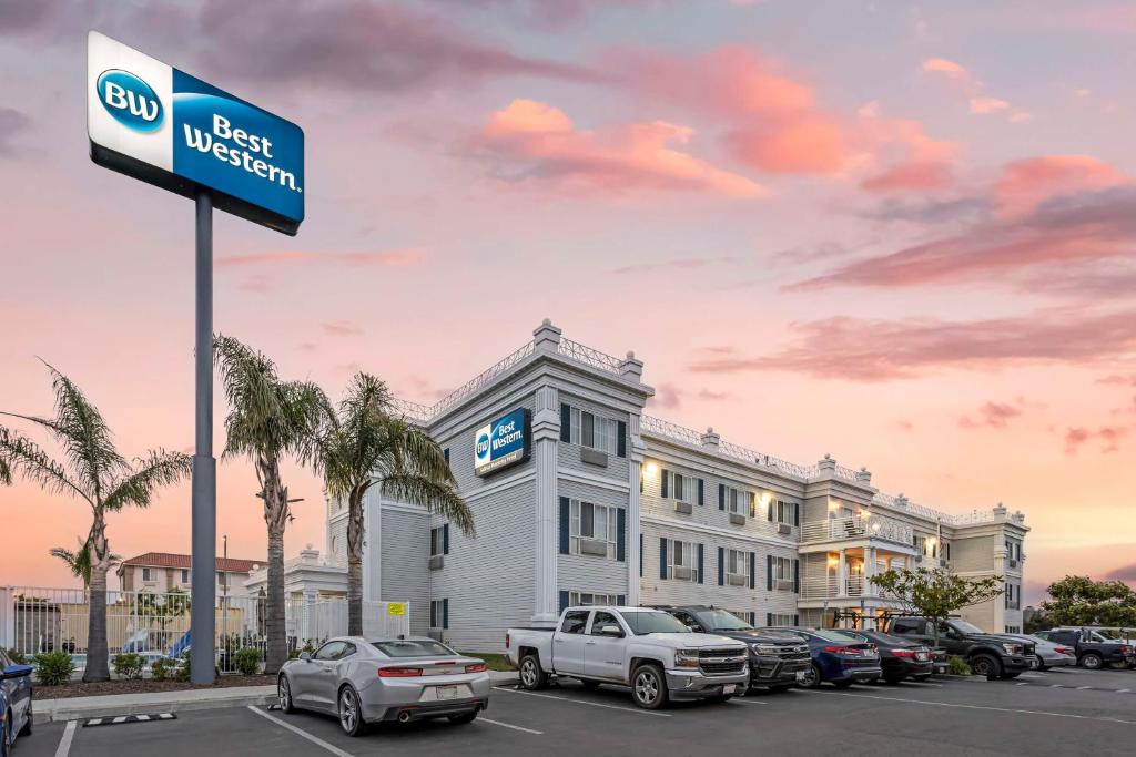 Best Western Salinas Monterey Hotel image