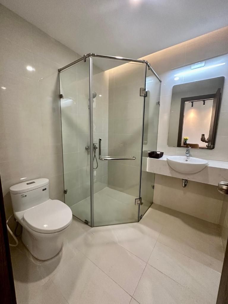 Two Bedroom Aapartment & Pool Gym