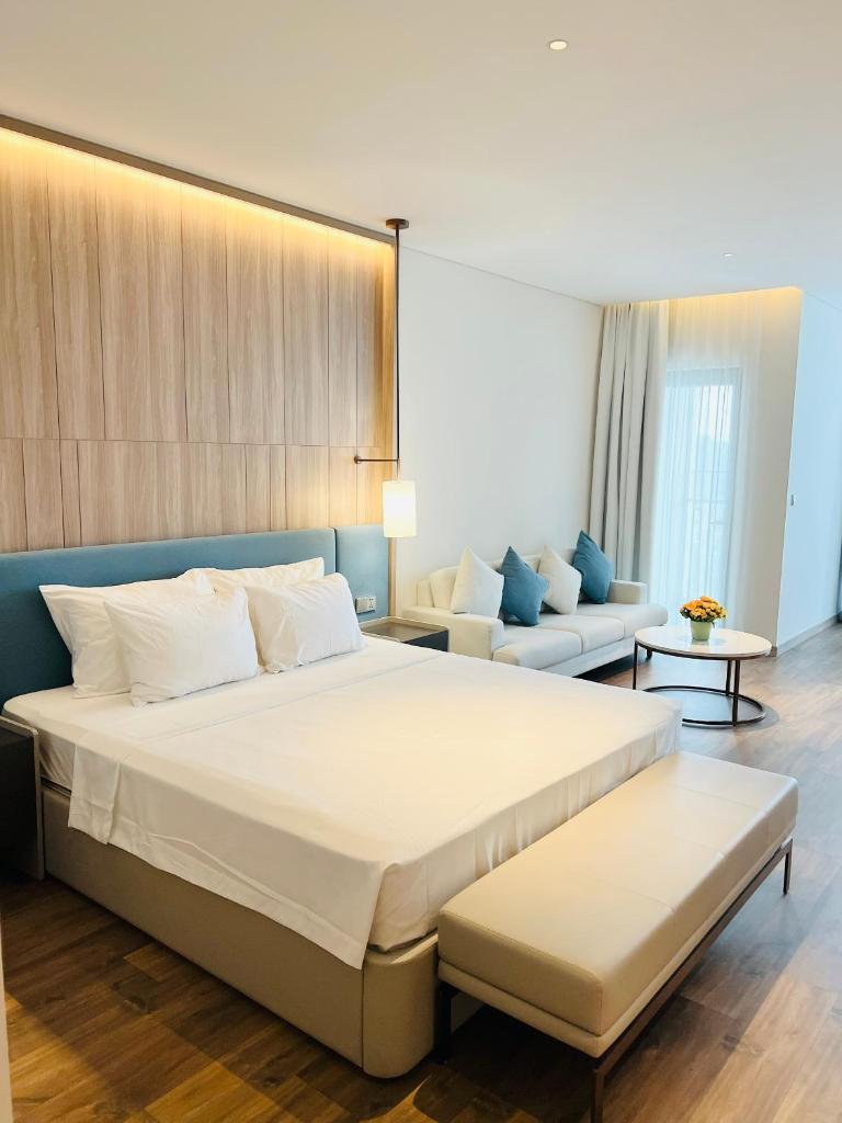 ALacarte Hạ Long Bay Residence-ngay bãi biển