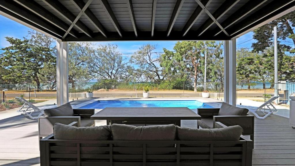 Paradise Beach House photo 1