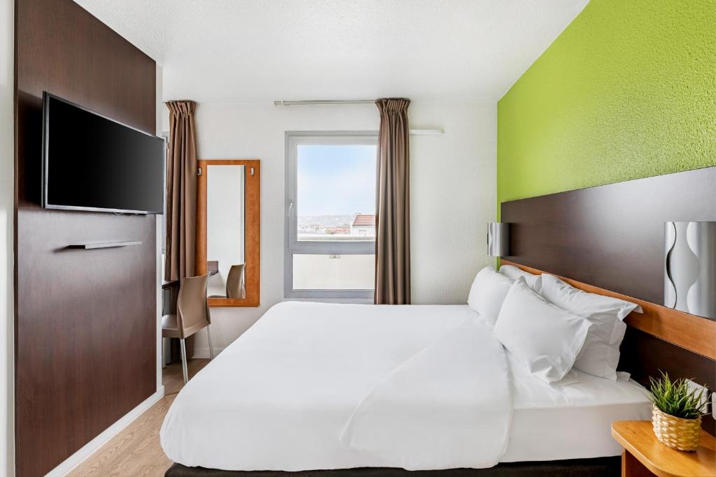Premiere Classe Lyon Centre - Gare Part Dieu Room Type - Superior Double Room