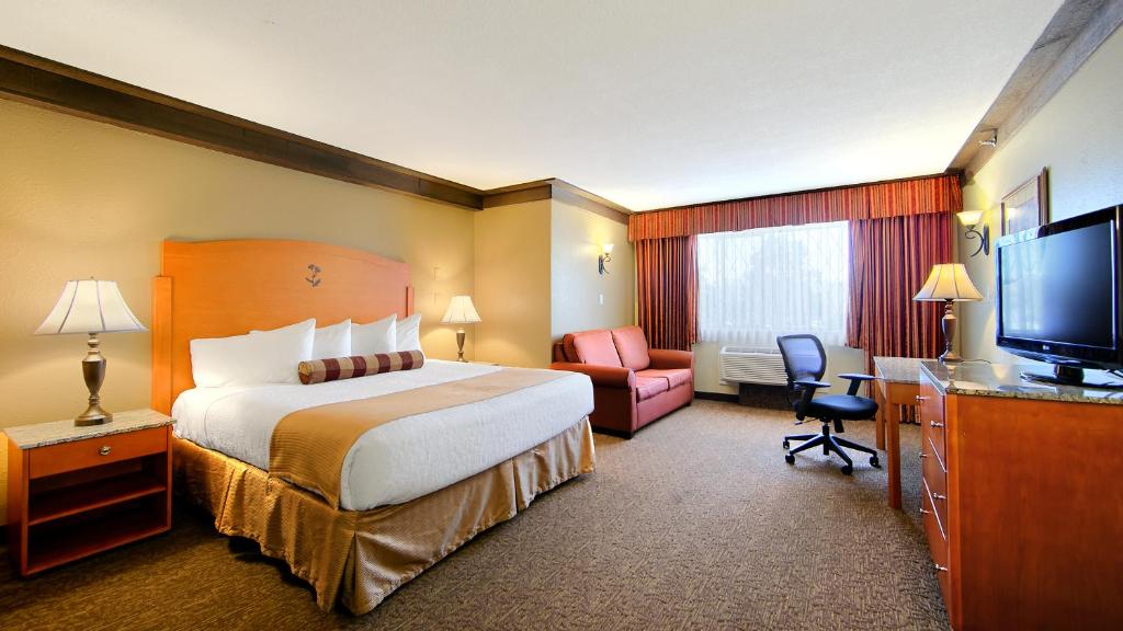 Abercorn Hotel, Trademark Collection by Wyndham Room Type - Deluxe King Room - Non-Smoking