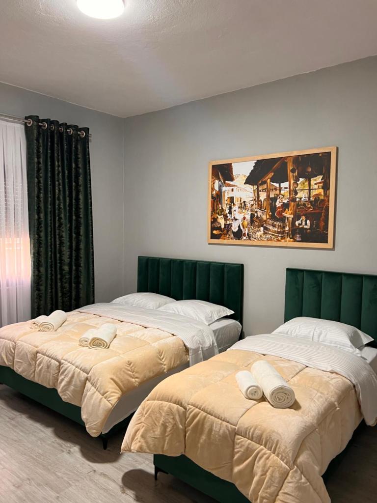 Zhuraj Apartments