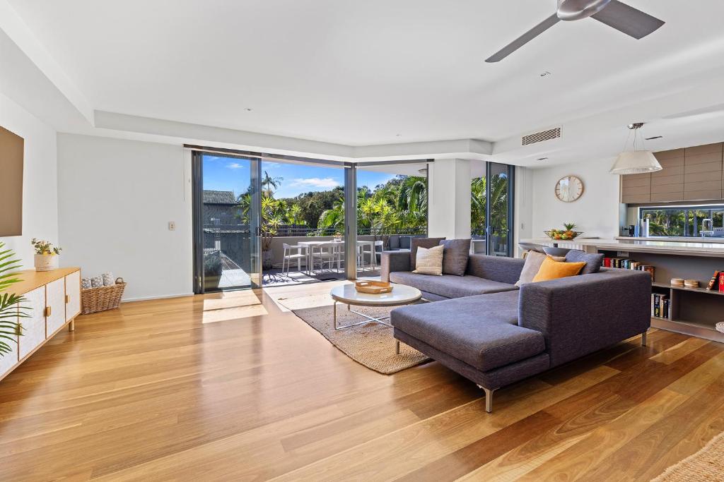 Fuller Holidays - Drift Penthouse - Luxury Apartment With Pool Byron Town photo 3