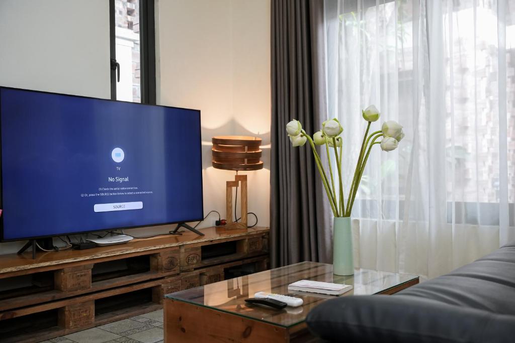 Căn nhà trong khu vườn yên tĩnh