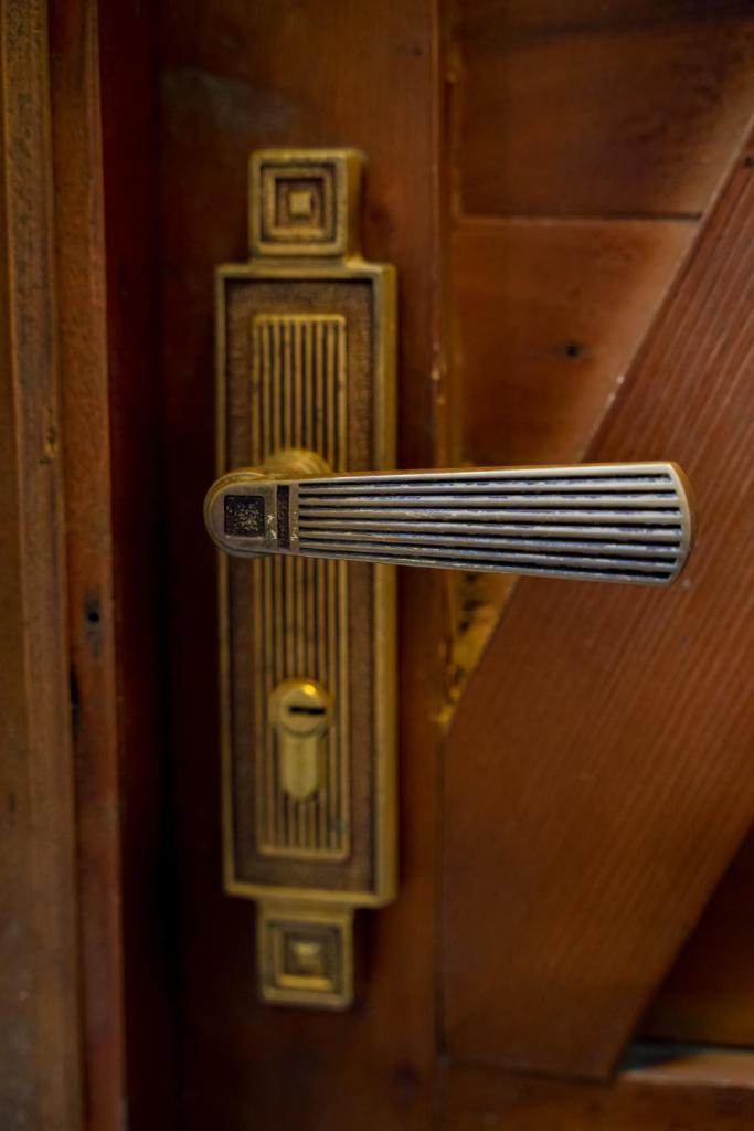 Căn nhà trong khu vườn yên tĩnh