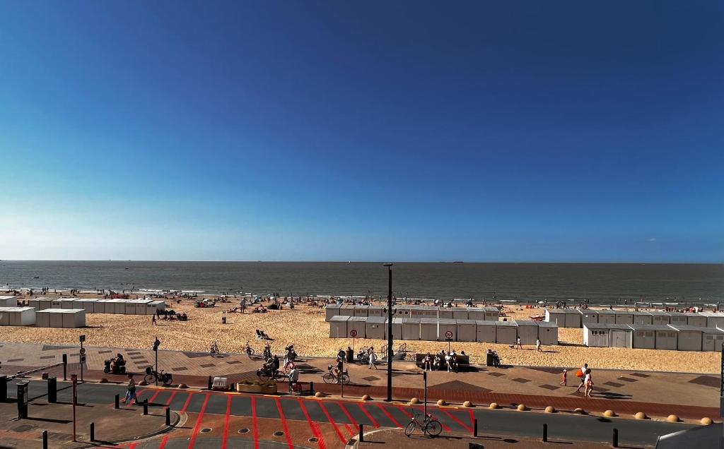 BEACHVIEW and PARKING