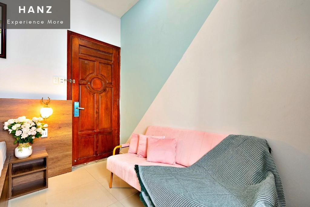 HANZ The Cosmos Central Hotel