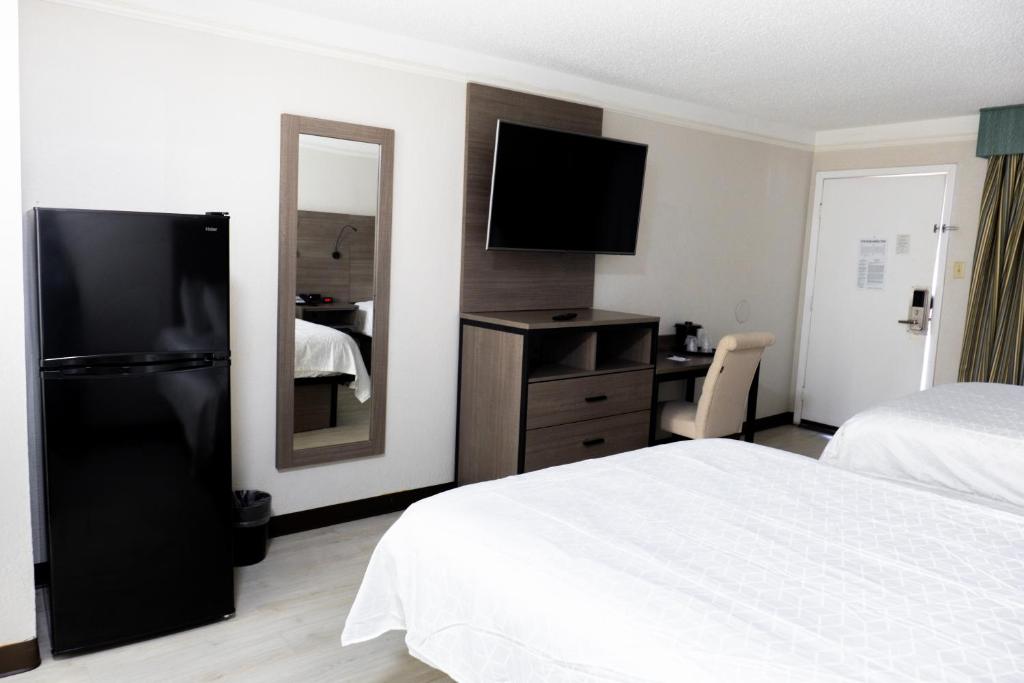 Baymont by Wyndham Fort Stockton image
